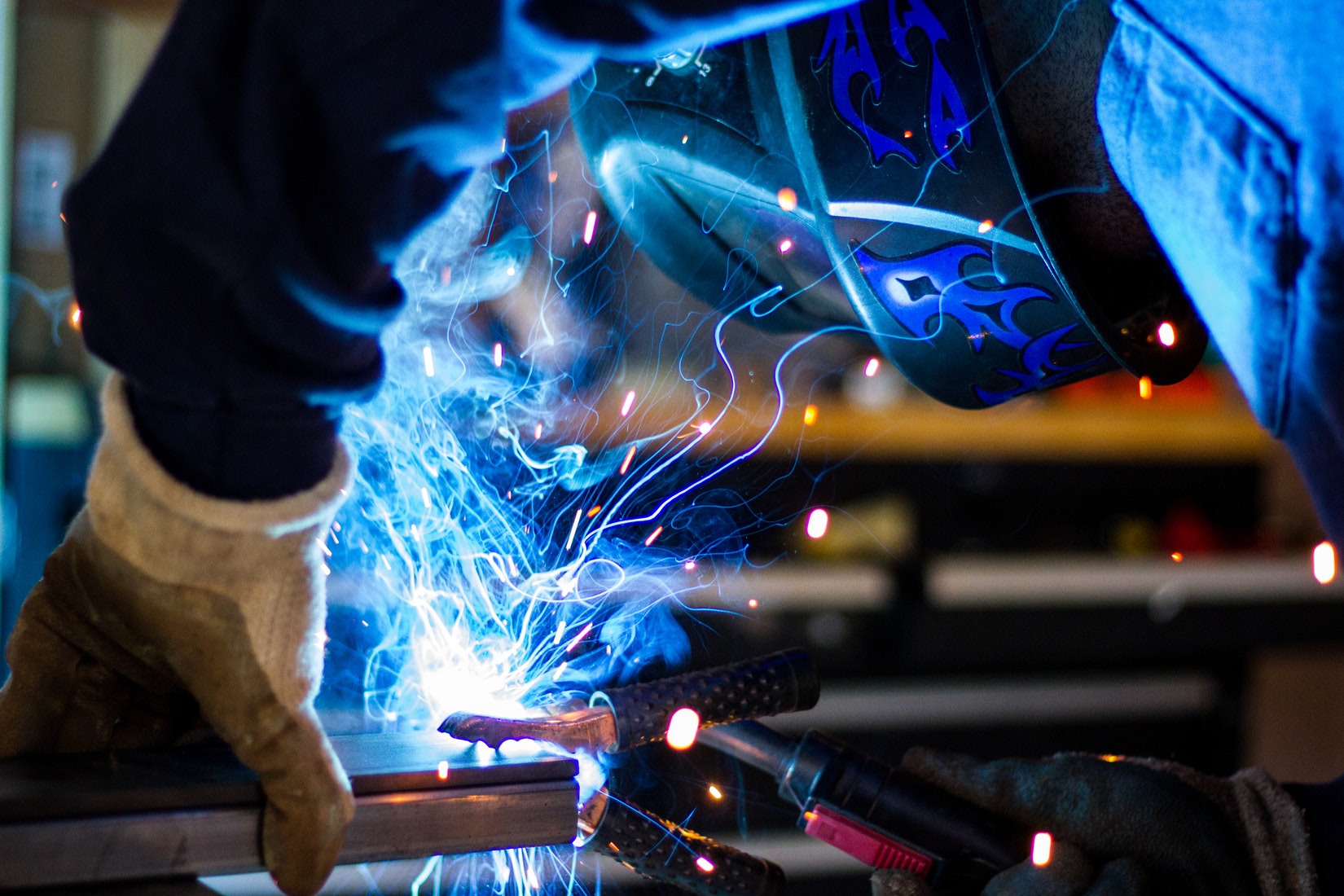 ScSAS partner di Protea Engineering è un fornitore leader di soluzioni aziendali strategiche, che offre una gamma di servizi tra cui consulenza gestionale, personale temporaneo e servizi di gestione tecnica. Il nostro team di esperti lavora con clienti di vari settori, fornendo soluzioni innovative e ottenendo risultati di grande impatto. Operaiamo in tutta europa e diverse località del mondo
